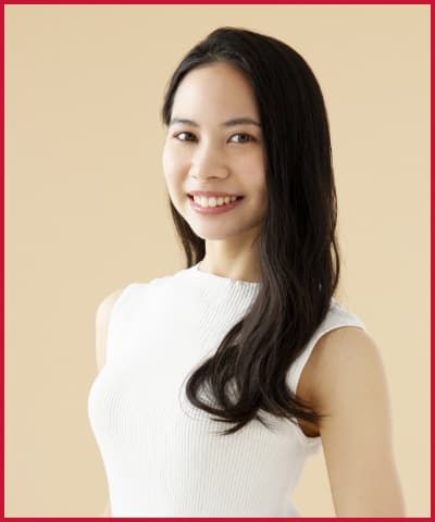屋比久知奈2020上半身①