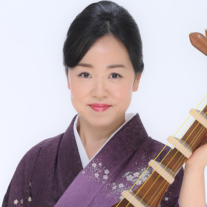 榎本百香（琵琶）